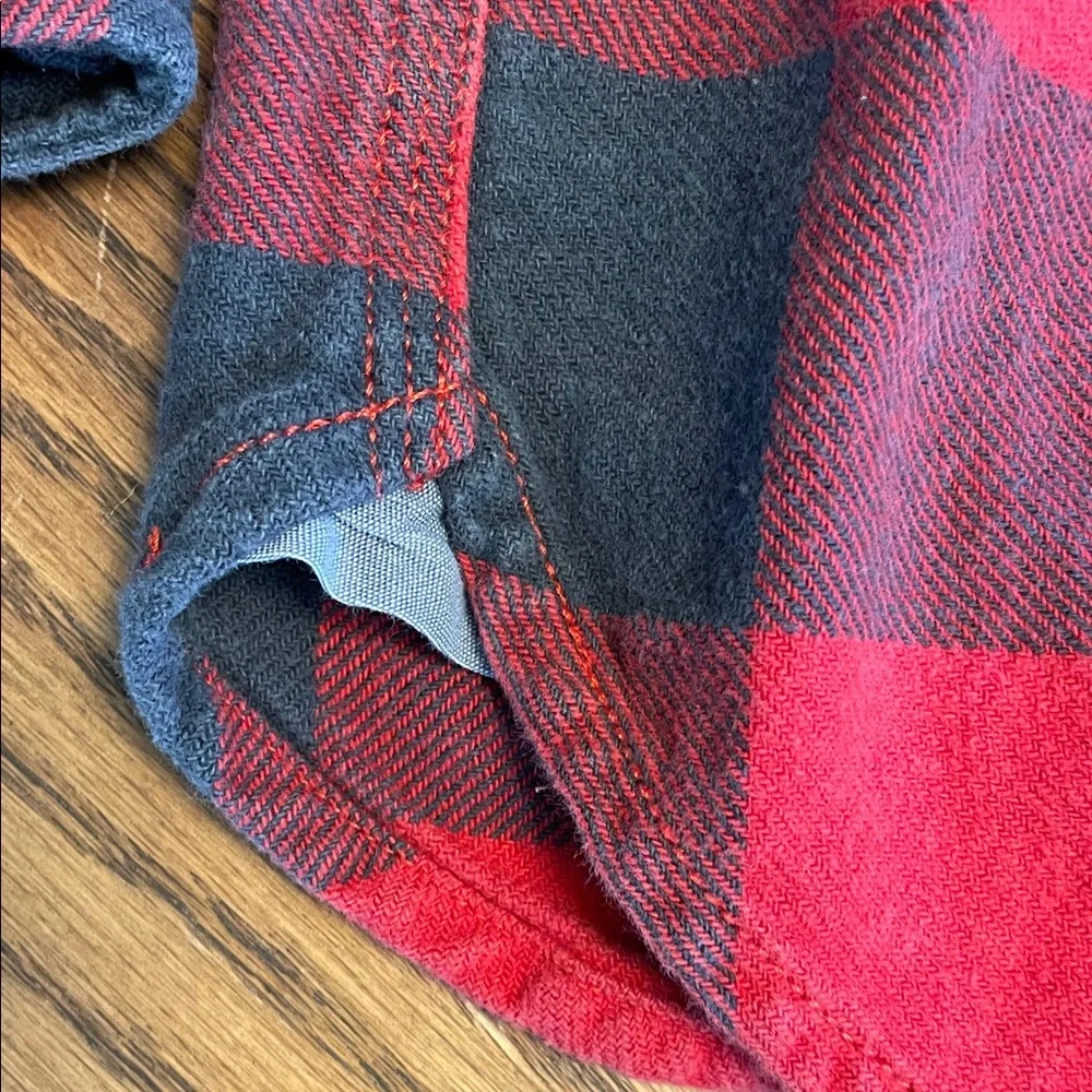 Baby GAP Kids Red and Black Plaid Button Down Long Sleeve Flannel Shirt size 3T
